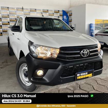 TOYOTA HILUX 2.8 D-4D TURBO DIESEL CS 4X4 MANUAL